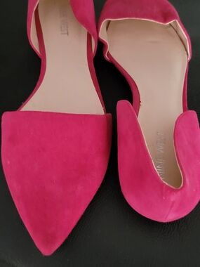 Nine West Hot Pink Suede Pointed D'Orsay Flats